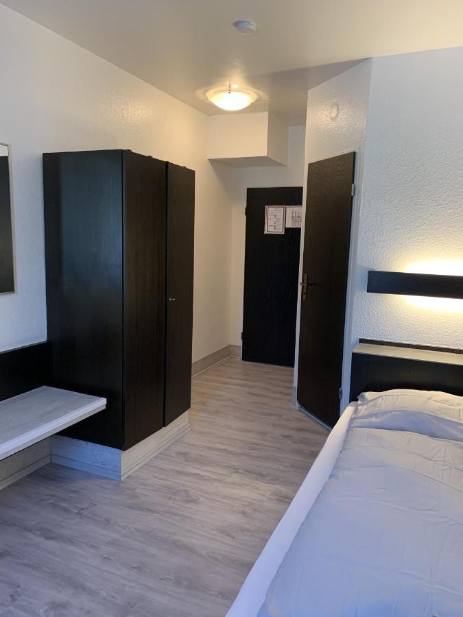 City Hotel Dinslaken Eksteriør bilde